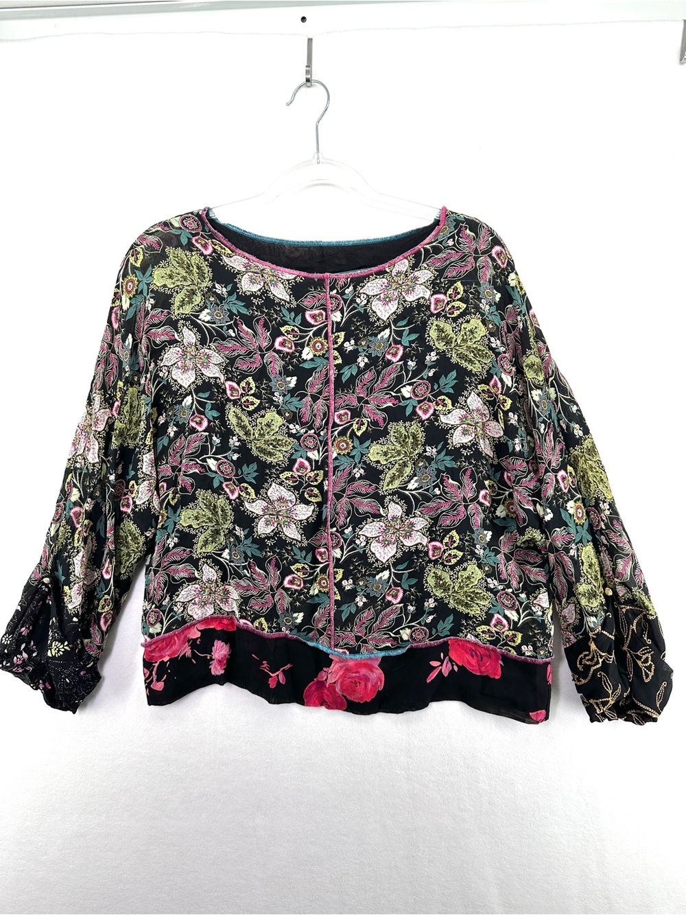 Vintage 90’s Nothing Matches Floral Shirt Sz 1  S/M